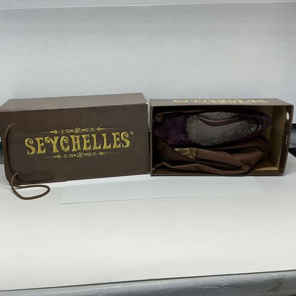Women’s Seychelles Blackmail Burgundy Suede Kitten Heels, Size 8, Box Inc.‎ - Picture 4 of 13